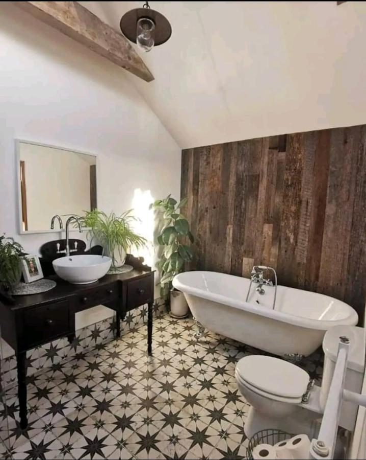 The Carton Store Loft Apt Leilighet Cork Eksteriør bilde